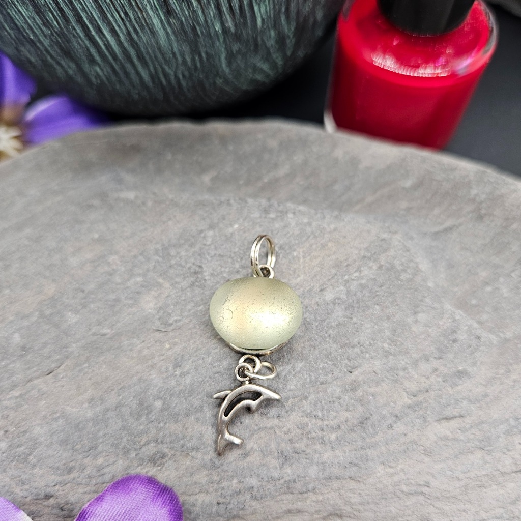Unloved Sea Glass Pendants Looking For Homes - Option 1 - Dolphin image 9